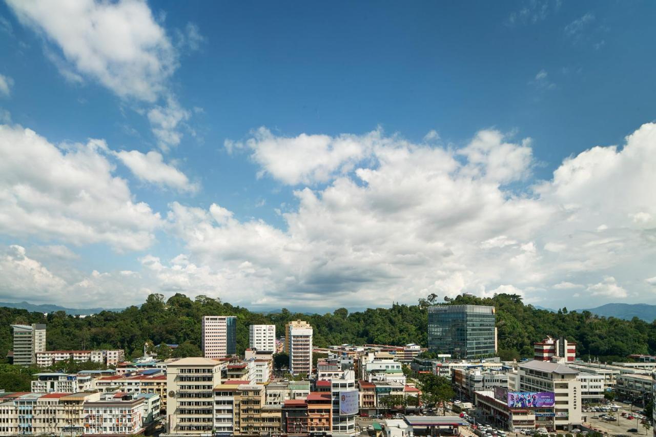 Le Meridien Kota Kinabalu Ξενοδοχείο Εξωτερικό φωτογραφία